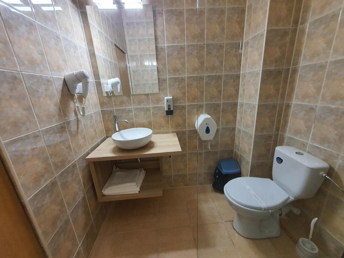 Hotel Mures Topliţa Esterno foto